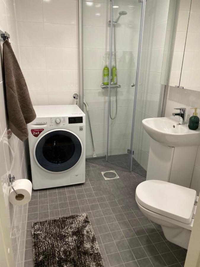 רובניימי Amazing City Center Apartment מראה חיצוני תמונה